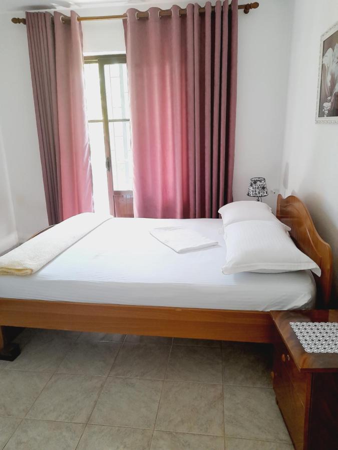 Vila Aliaj Luxury With 2 With Private Wonderful Terrace Durrës